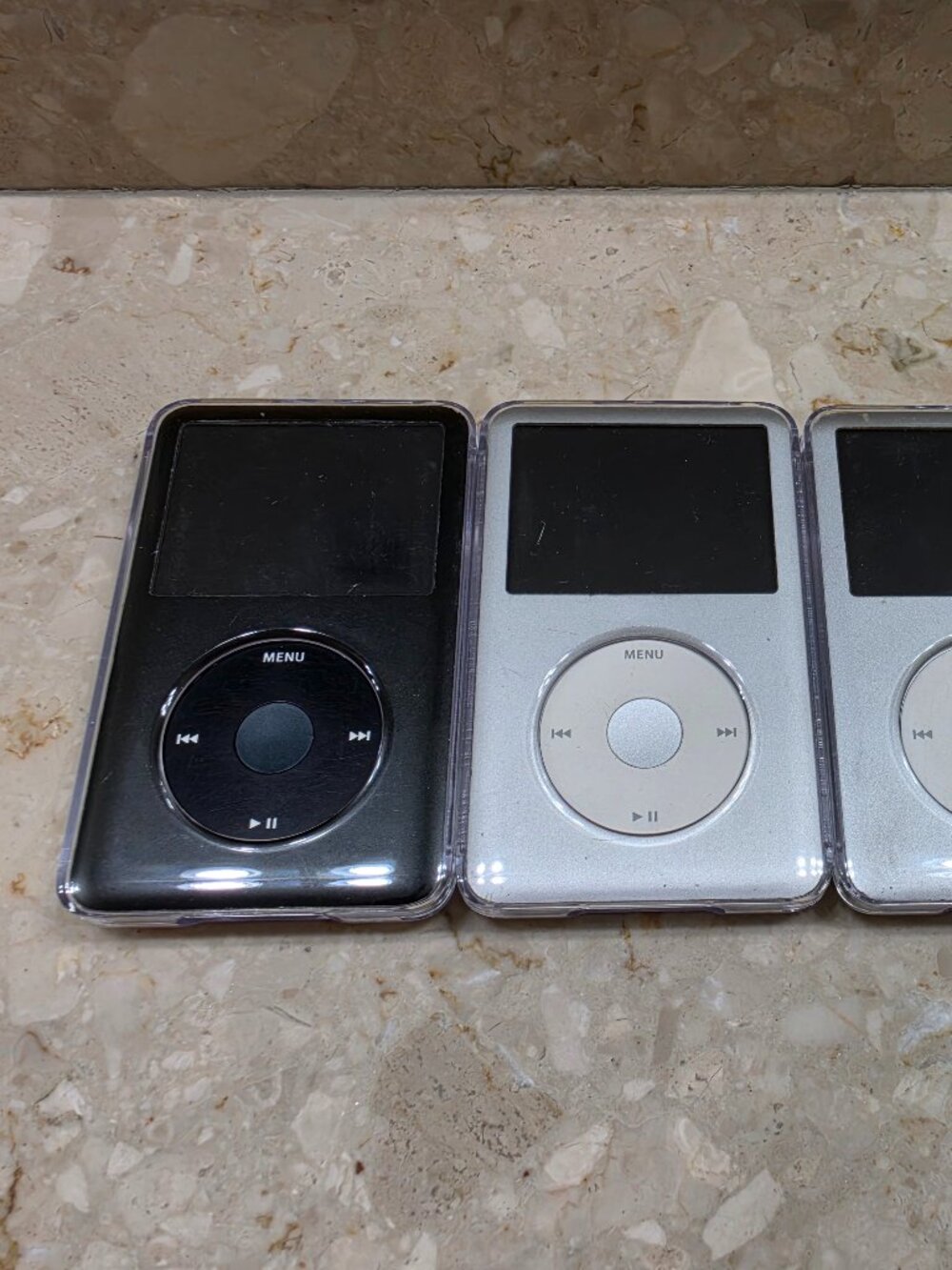 1X Apple Ipod Classic 6th generation 128gb SSD flash drive